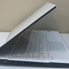 NEC LAVIE 第7世代　メモリ8GB SSD500GBの画像