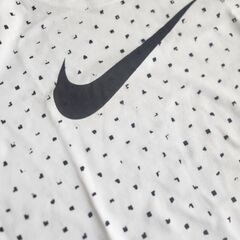 NIKE スリムフィット Mサイズの画像