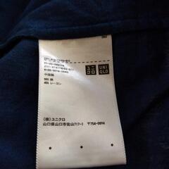 UNIQLO トップス 紺色 サイズXLの画像