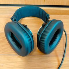 ソニー　有線ヘッドフォン　MDR-CD900（イヤーパット新品交換済）中古　送料が高いので取りにこれる方限定の画像