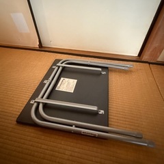折りたたみミニデスクの画像