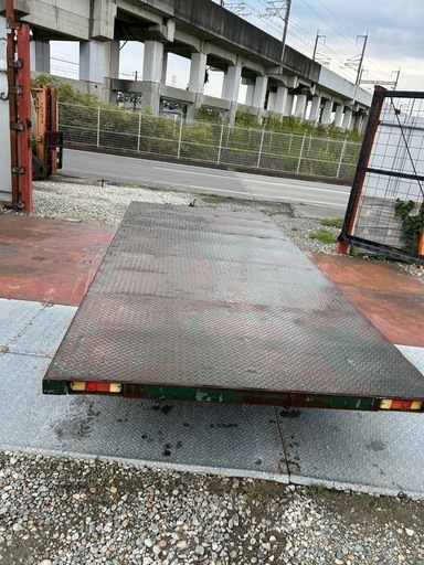 大型コンバイントレーラー