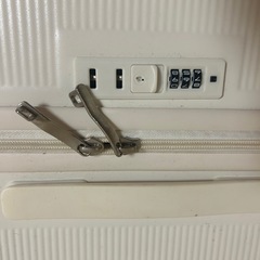 キャリーケースの画像