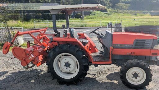 鹿児島発　クボタ26馬力ディーゼルトラクターGL260　パワステ　モンローオート　逆転