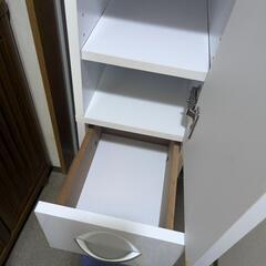 隙間収納　スリムキッチン収納　ランドリー　鏡面　幅約25cmの画像