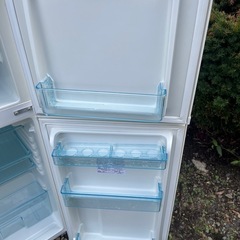 2ドア冷蔵庫の画像