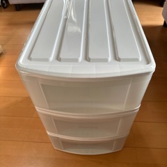 収納ケース3段の画像