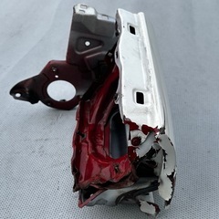 トヨタ　AE86トレノ　事故ったリトラクタブルヘッドライト骨格の画像