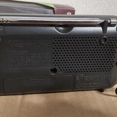 未使用 箱付きSONY ソニー 2BANDポータルラジオ ICF-S60

    ポケットラジオ      約30年前の物です      魚釣り 登山  キャンプ            の画像