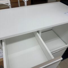 ★リユースのサカイ高崎店★TJ12592  食器棚 白 H110.5×D39.5×W75 クリーニング済みの画像