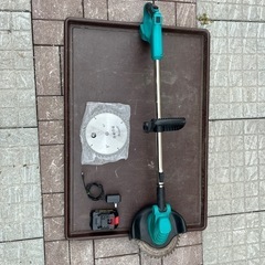 電動　充電式　草刈機　（多分中華製）の画像