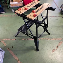 東○83 BLACK &DECKER 作業台 Workmate 225 折りたたみ式の画像
