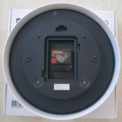 【美品】NITORI 掛け時計 白 静音タイプ 直径31cmの画像