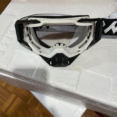 開封のみの未使用品　早い者勝ちです　バイク　ゴーグルの画像