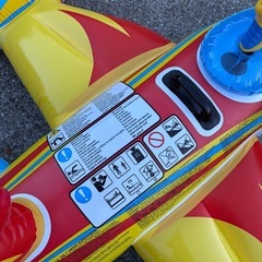 浮袋（飛行機型）の画像