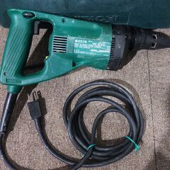 セール中につき、通常特価6,578円より半額の3,289円!　日立工機 ボード用ドライバ W6VC 6mm AC100V 520W HITACHIの画像