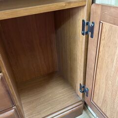 【リサイクルストアスターズ城西店】 【中古品】収納棚（引き出し、扉あり）の画像