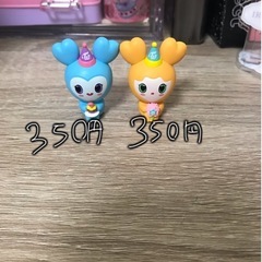 twiceグッズ28円から郵送OK 値引あり　おまけ付きの画像