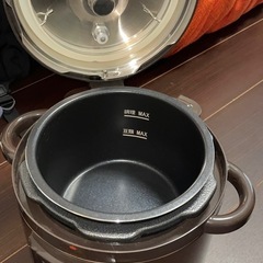 電気圧力鍋アルファックスコイズミの画像