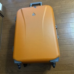 スーツケースの画像