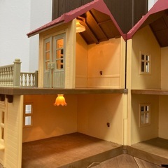 【取引中】シルバニアファミリー　赤い屋根の大きなお家の画像