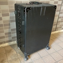 カーボン素材軽量スーツケース70の40の30の画像