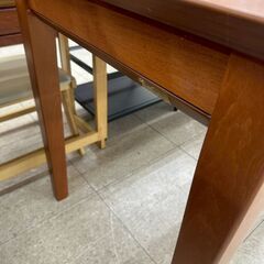 ★リユースのサカイ高崎店★TJ12604  学習机 茶 H74.5×D65×W115 クリーニング済みの画像