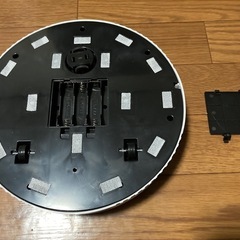 【セット商品】ダイソーロボット掃除機 ホワイトの画像