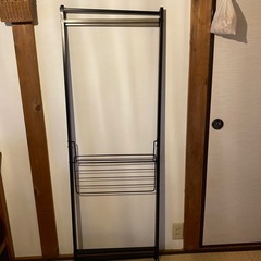 薄型コンパクト物干しの画像