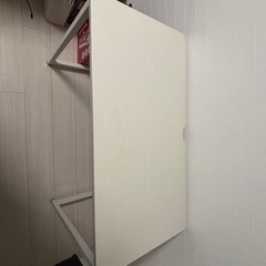パソコンデスク
の画像