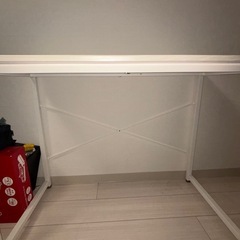 パソコンデスク
の画像