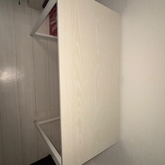 パソコンデスク
の画像