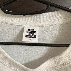 black eye patch 半袖Tシャツ　XLの画像