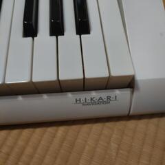 電子ピアノの画像