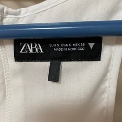 ZARA ホワイト キャミワンピース ホワイトの画像