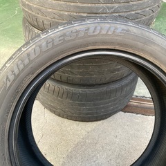 235/50R19 夏タイヤの画像