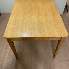 No Brand ダイニングテーブルの画像