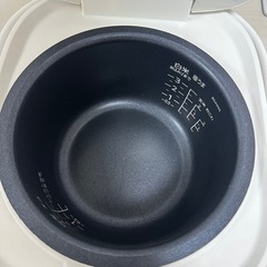 2024年製　タイガー3合炊飯器の画像