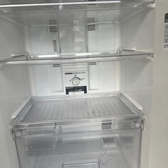 💕三菱ノンフロン冷凍冷蔵庫MR-H26S-Sの画像