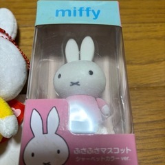ミッフィーぬいぐるみポーチまとめ売りの画像