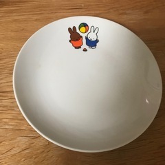 ミッフィー未使用食器　郵送OKの画像