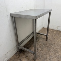 ステンレス　業務用　作業台　厨房　飲食店　W５５０ｘD６００ｘH８００ｍｍの画像
