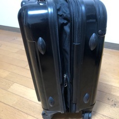 キャリーケースの画像