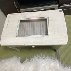 インテリアソファ、テーブルセットの画像