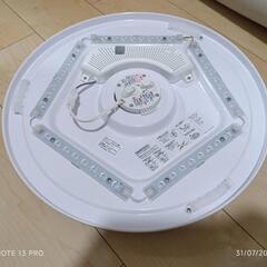 【ニトリ】LED シーリングライト6畳 調光調色 ラスタル 6J 8380173の画像