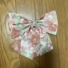 大きめのリボンの画像