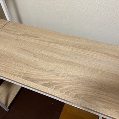 【超美品】棚付きの机の画像