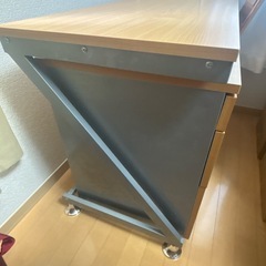 勉強机 シンプル机 シンプルデスク ワークデスク リモート 秋田市で引き取り の画像