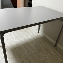 【即引取で0円】ダイニングテーブルの画像