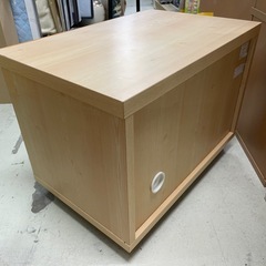 小型テレビ台 扉付き 木製 キャスター付き 中古の画像